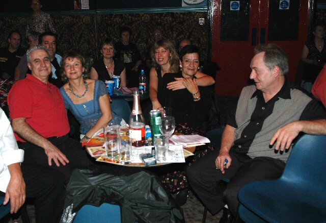 min 2006 11 25 riot 673